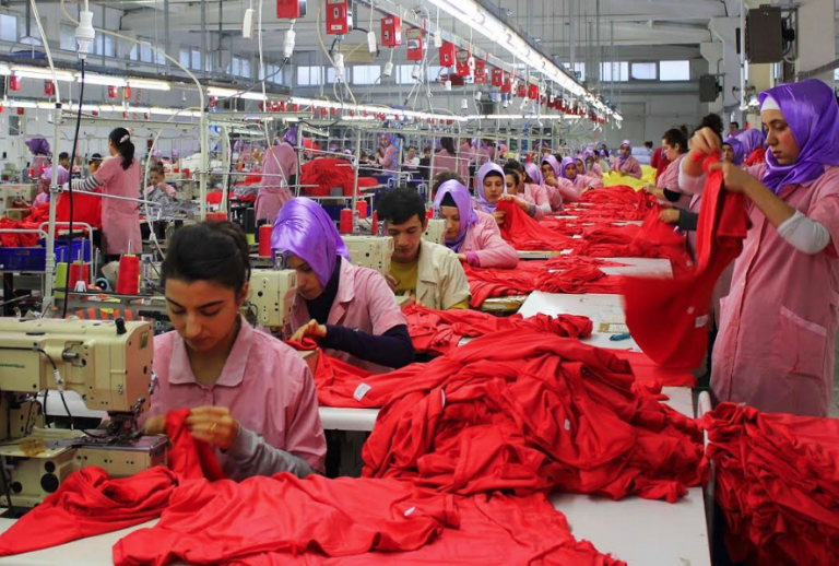4.5 milyon kadın kayıt dışı çalışıyor