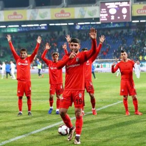 Çarşı’dan 7-2’lik skorla seçim itirazlarına gönderme: Goller yeniden sayıslın