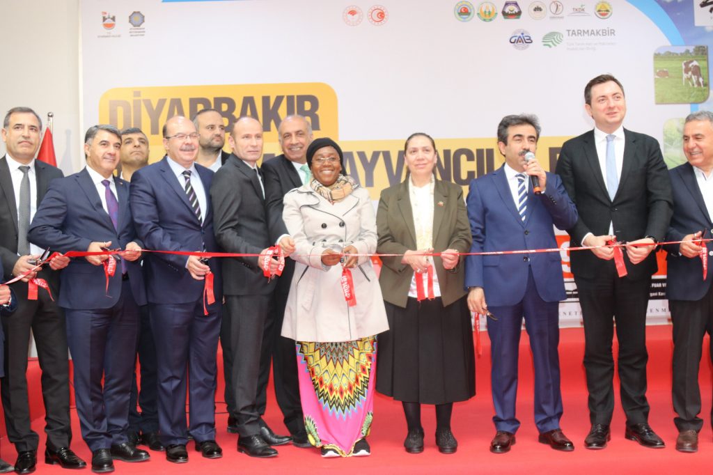 Diyarbakır 10. Tarım ve Hayvancılık Fuarı start aldı