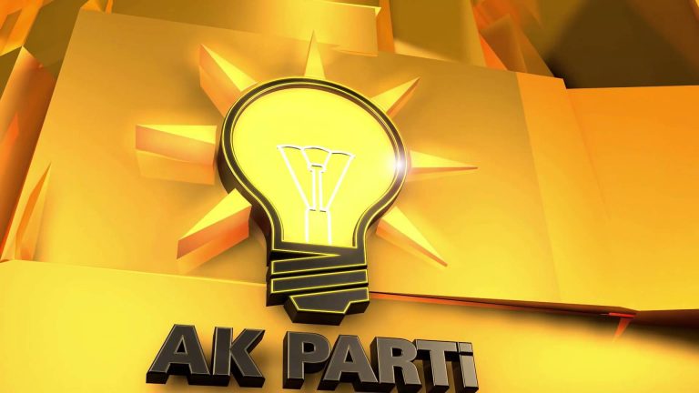 AK Parti, bir ağır topunu daha kaybetti
