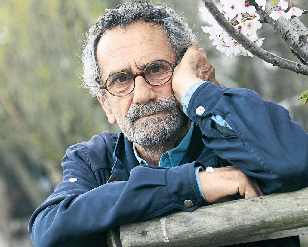 Menderes Samancılar: Maalesef Türkiye, aydın bir ülke değil