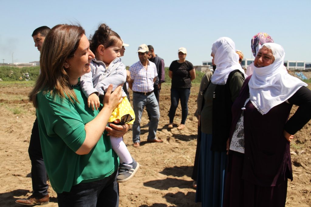 HDP’li belediye eşbaşkanı tahliye edildi