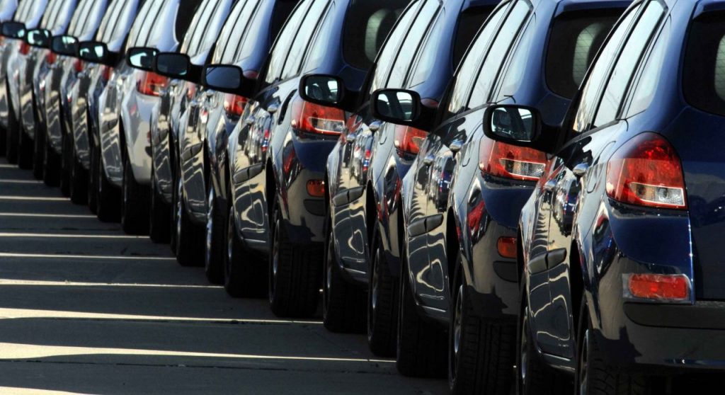 Otomobil ve hafif ticari araç pazarı yüzde 48 azaldı