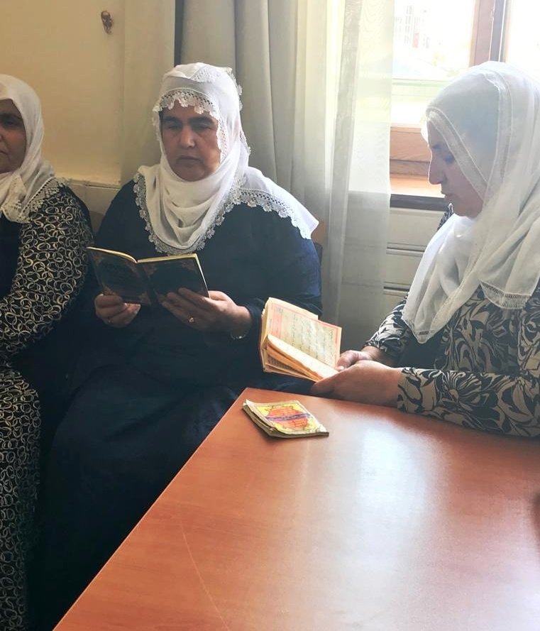 Tutuklu anneleri Meclis’te Kuran-ı Kerim okudu