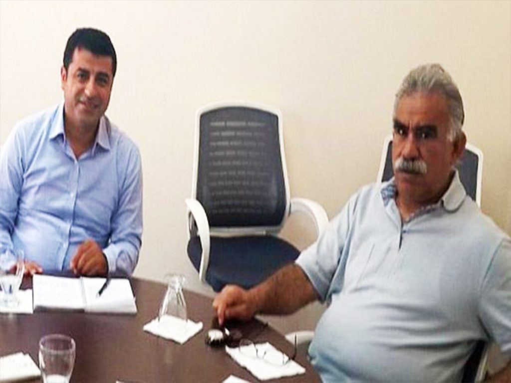 Yeniçağ Yazarı: Demirtaş tahliye edilecek, Öcalan ev hapsine çıkarılacak