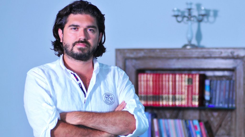 Rasim Ozan Kütahyalı hakkında yakalama kararı