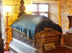 Fetih Diyarbakır’da, Sahabelerin Sancağı Gaziantep’te
