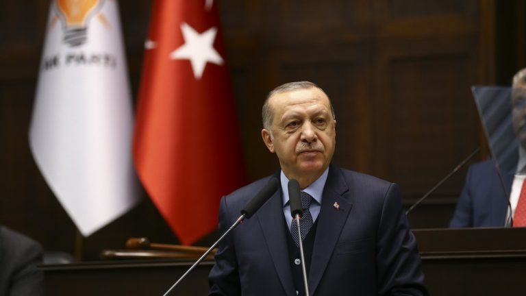 Erdoğan, AK Parti’ye Refah Partisi dedi, salon buz kesti!