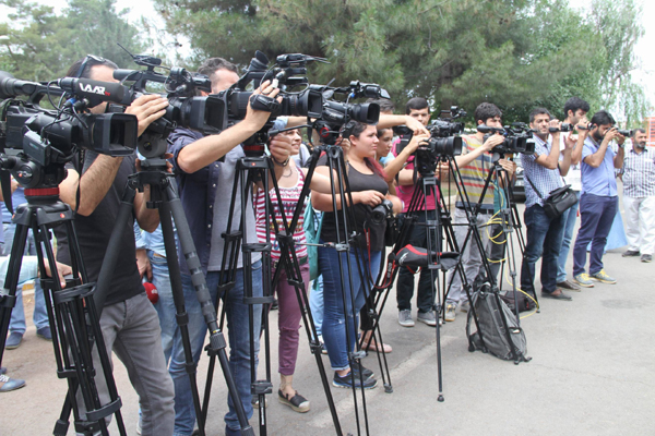 Diyarbakır’da skandal; Yerel Medya Çalıştayı’nda yerel basını yok saydılar!