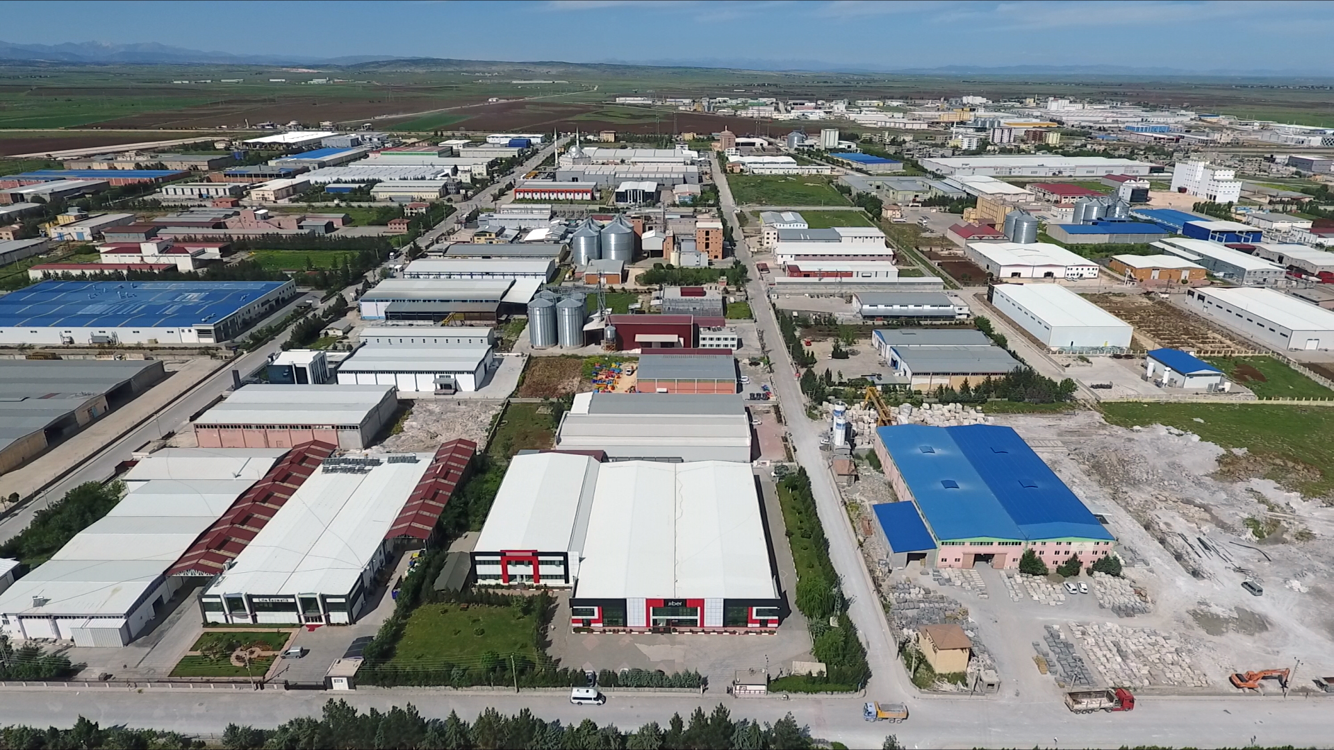 Diyarbakır’ın başarılı firmaları Yeşil Ambalaj ve Şimşek Alüminyum Almanya fuarında