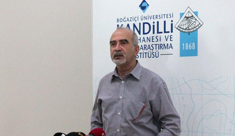Deprem uzmanı uyardı: Küçük depremler, büyük depremin hazırlık safhasında olduğuna işaret ediyor