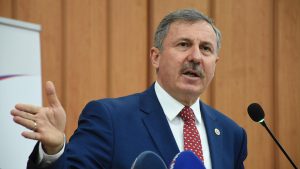 Erdoğan’a sert sözler: Konuşmalarına dikkat edecek