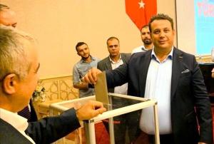 TURSAB BTK seçime gitti, deneyimli başkan Mehmet Akyıl güven tazeledi