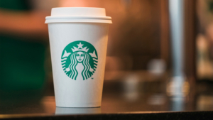 Starbucks, Türkiye’deki şubelerini Koronavirüs nedeniyle kapattı