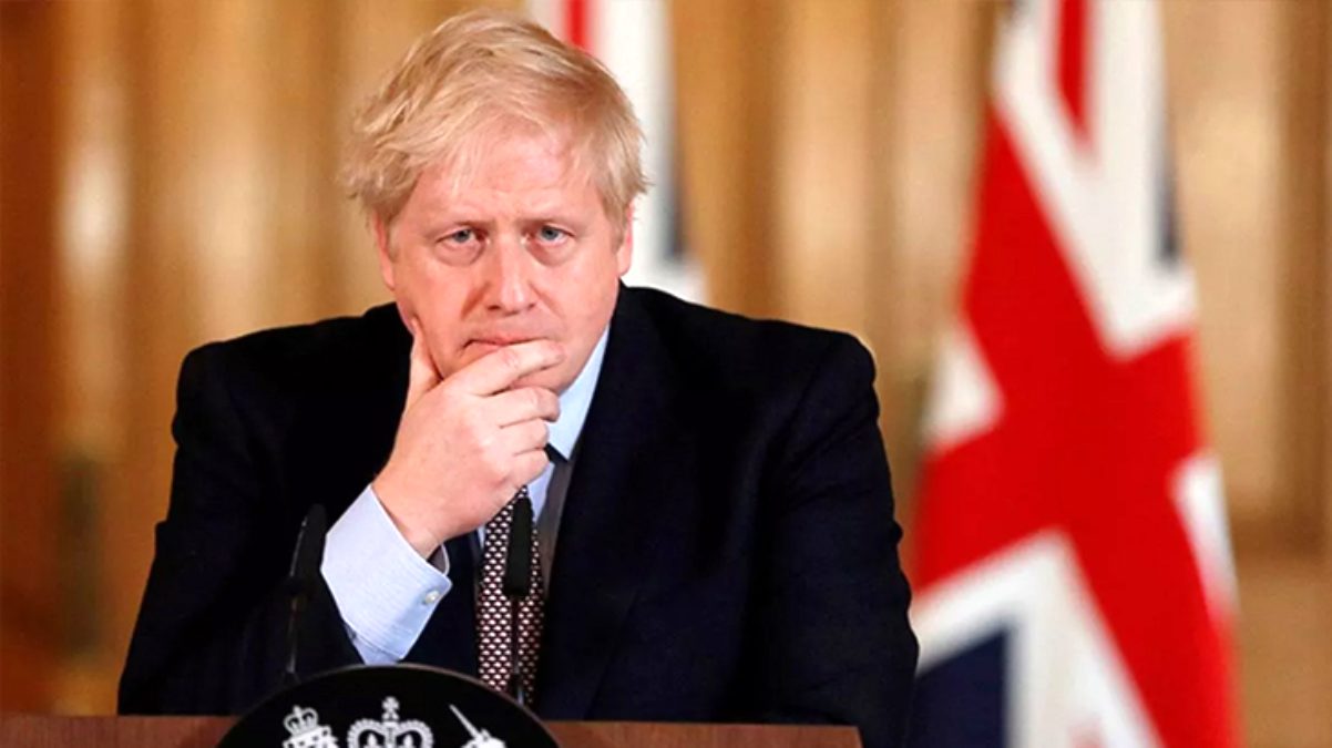 İngiltere Başbakanı Johnson, yoğun bakıma kaldırıldı