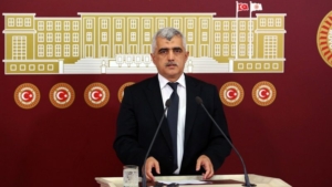 HDP’li vekili duyurdu: Buca Cezaevi’nde mahkumlar koronavirüse yakalandı