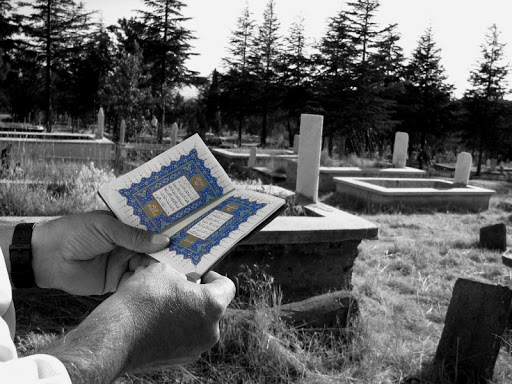 Diyarbakır’da mezarlık ziyaretleri yasaklandı