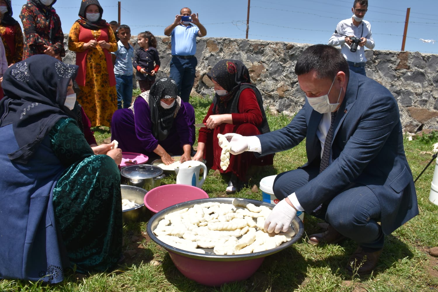 Bağlar Belediyesi, tescilli Karacadağ pirinci ve peyniri üretimine başlıyor