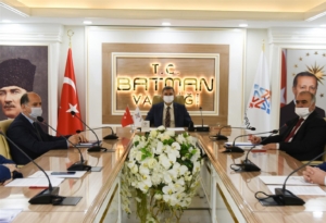 Batman’ın en yetkili isminden kritik uyarı: Tedbir almazsak bayram bize zehir olabilir