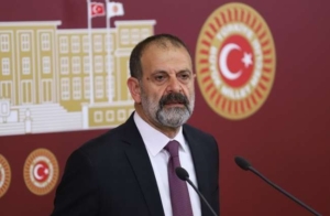 Bir kadına “tecavüzle” suçlanan HDP’nin Süryani vekili partisinden istifa etti