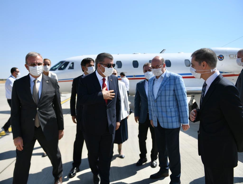 Sağlık Bakanı Koca, Diyarbakır İl Pandemi Kurulu ile toplandı
