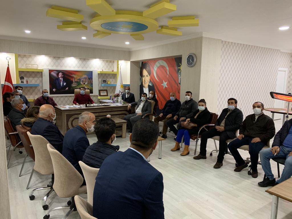 İYİ Partili Ensarioğlu: Diyarbakır’da bir yılda 2 bin 510 üye yaptık