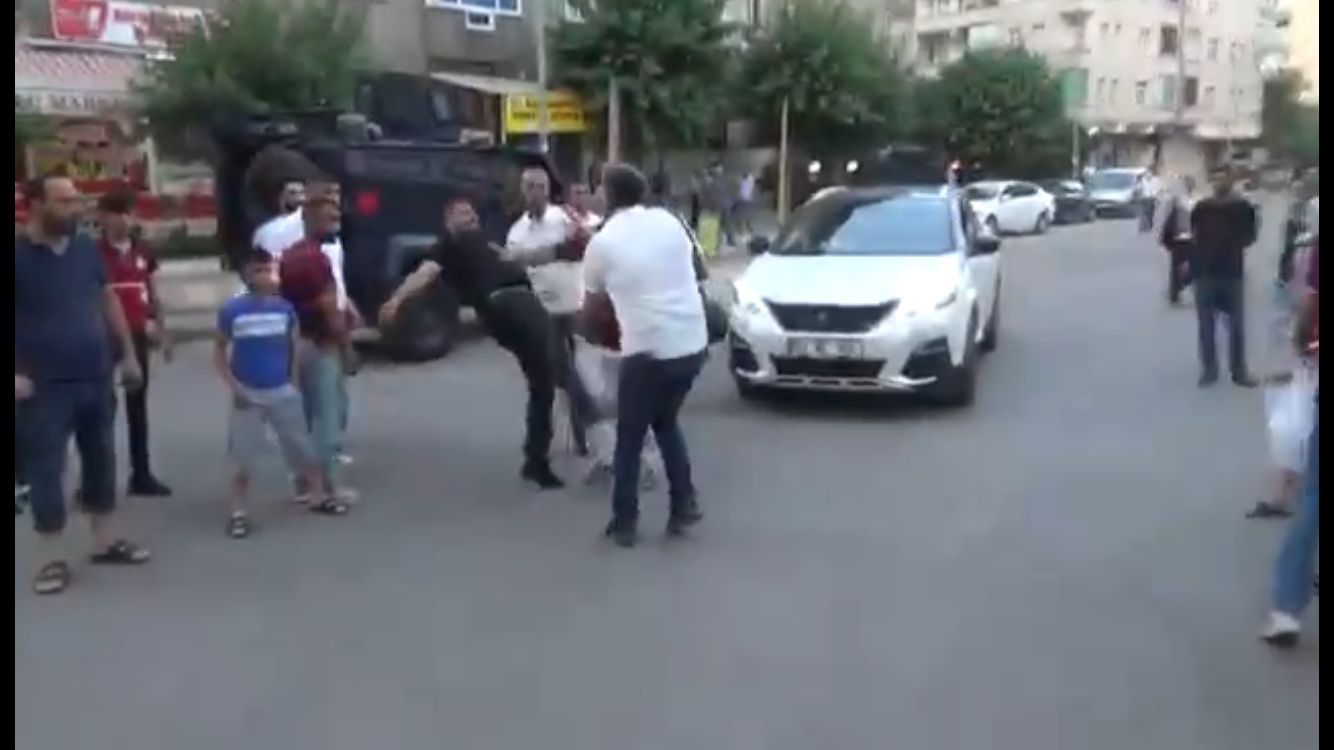 Diyarbakır’da gazetecilere saldırı; GGC’den sert tepki