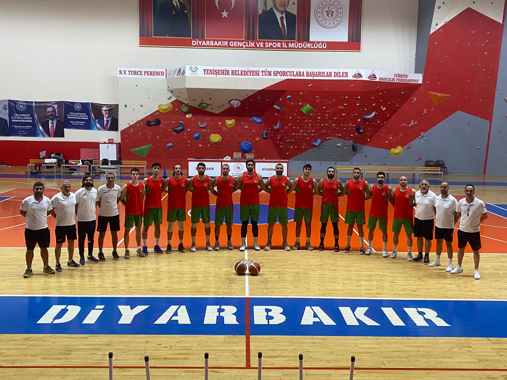 Diyarbakır’ın basketçilerine büyük ayıp!