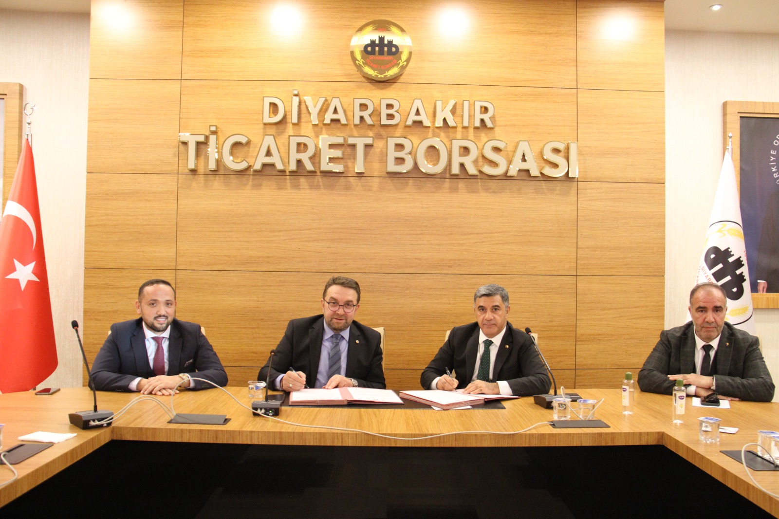 Diyarbakır Ticaret Borsası ile Rize Ticaret Borsası kardeş oldu