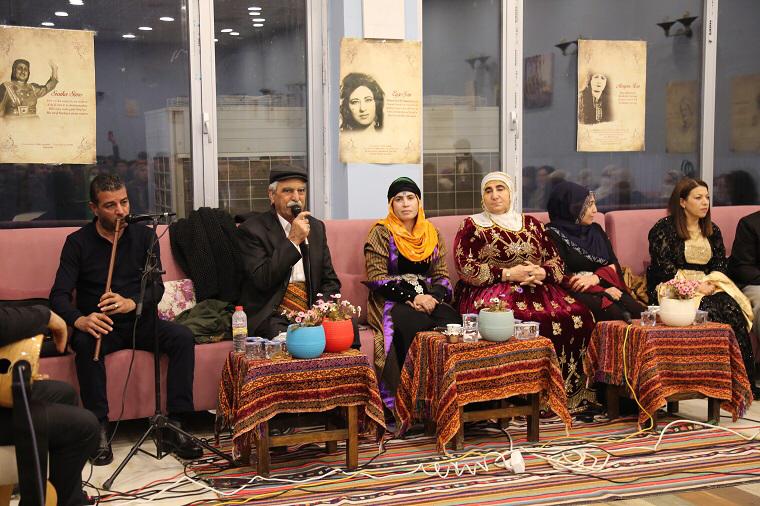 Çınar Belediyesi “Dengbêj Divanı” kurdu; vatandaş yoğun ilgi gösterdi