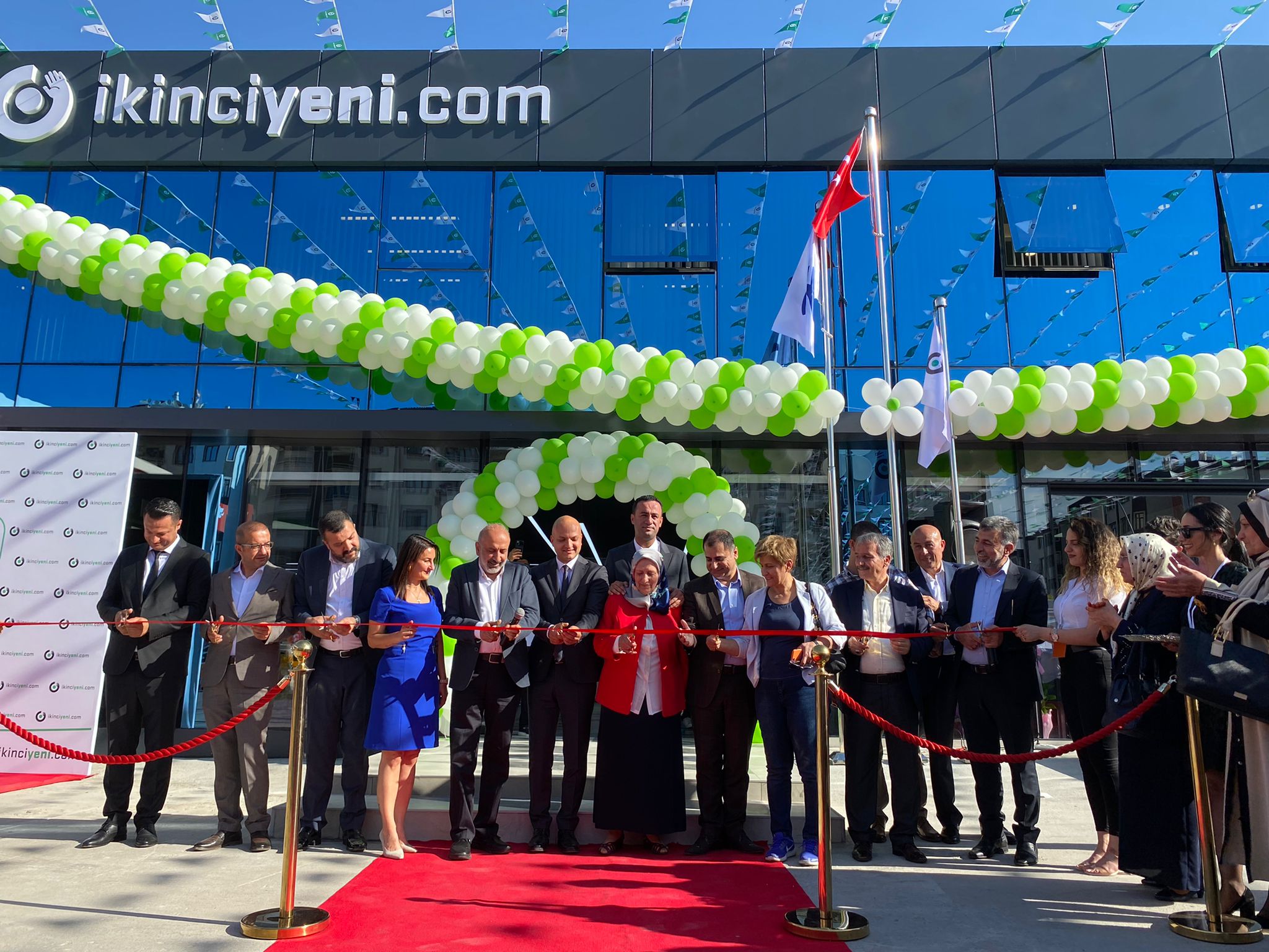 Diyarbakır’da iş camiası ikinciyeni.com’un açılışında buluştu