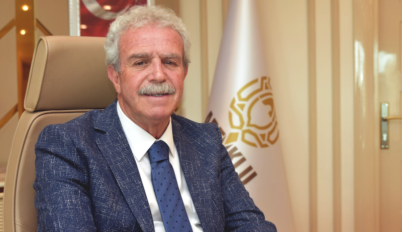 AK Partili Belediye Başkanı istifa etti