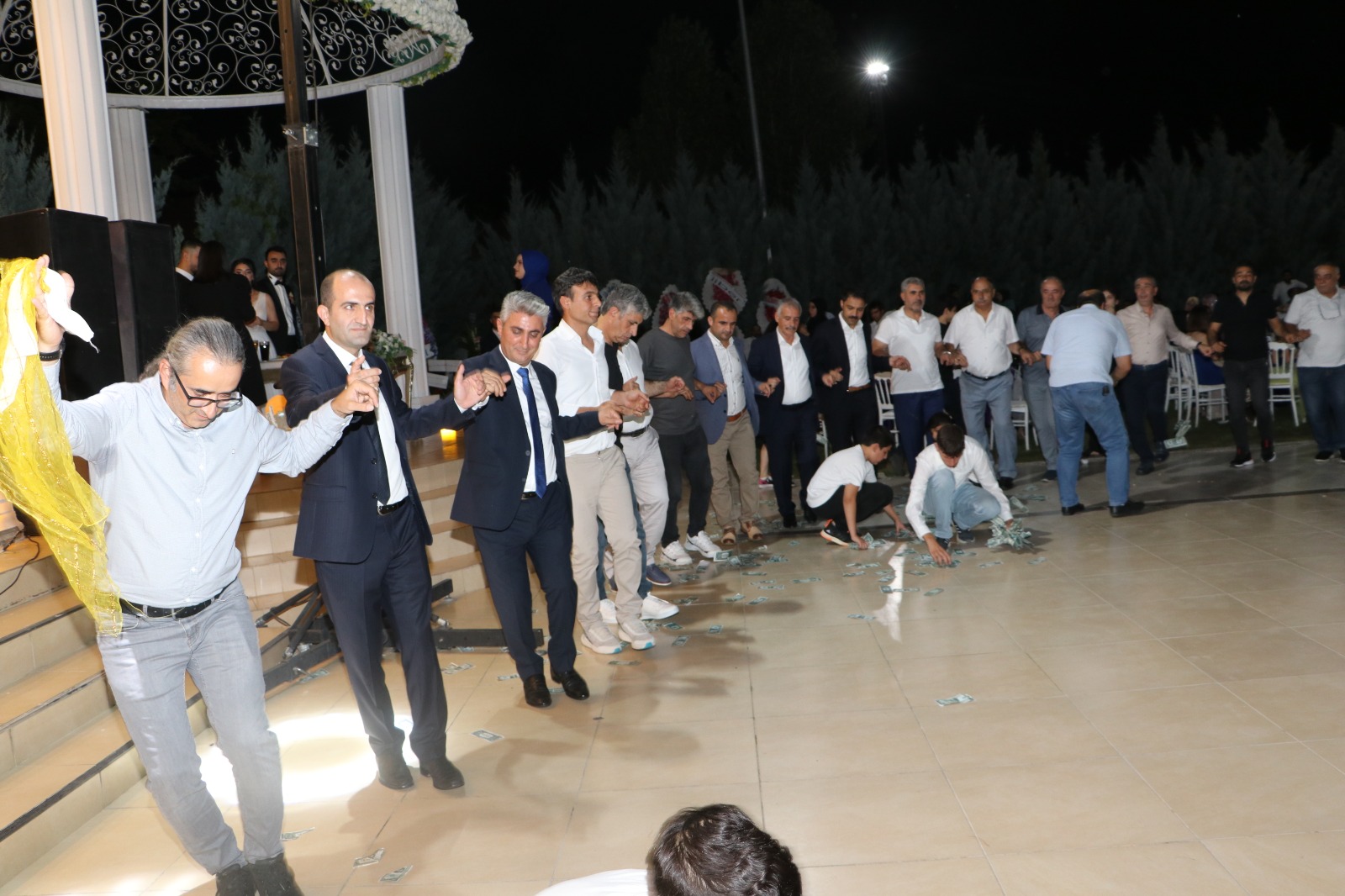 Diyarbakırlı sanayicileri buluşturan düğün