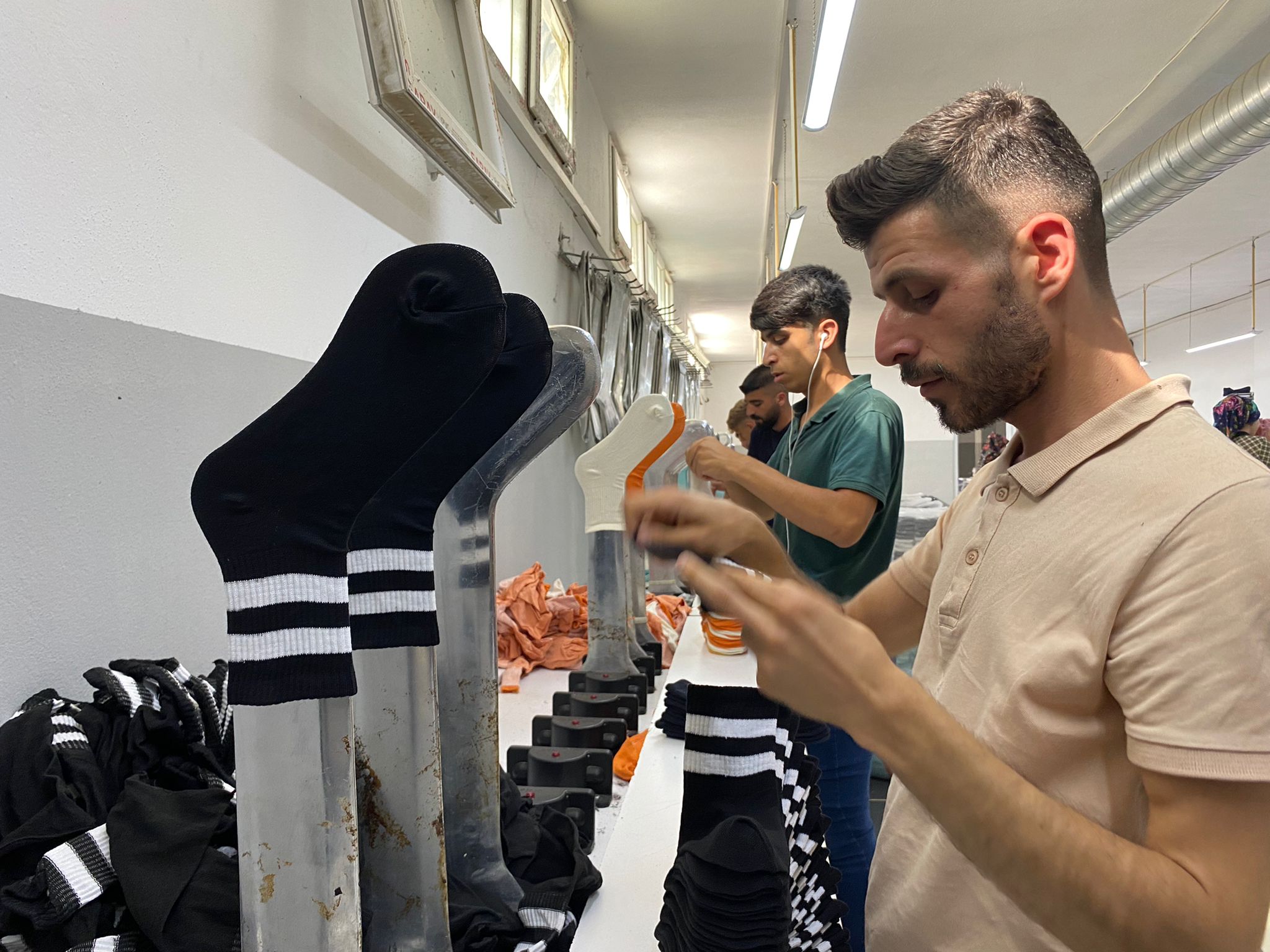 ÖZEL |  Kızıltepe’nin tek çorap fabrikasından 4 ülkeye ihracat