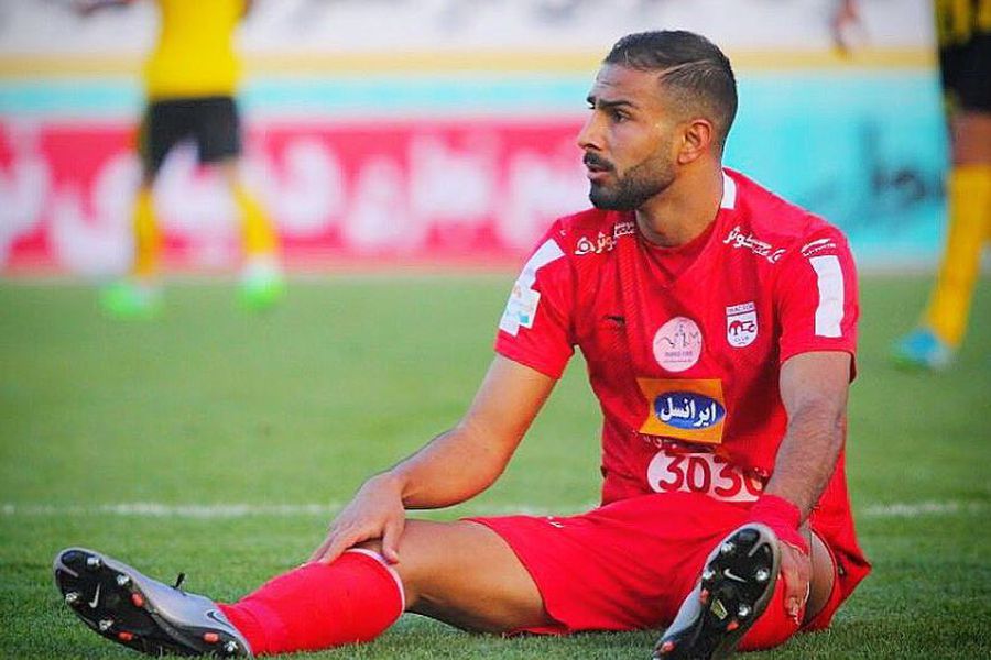 İran’da milli futbolcu idam cezasına çarptırıldı