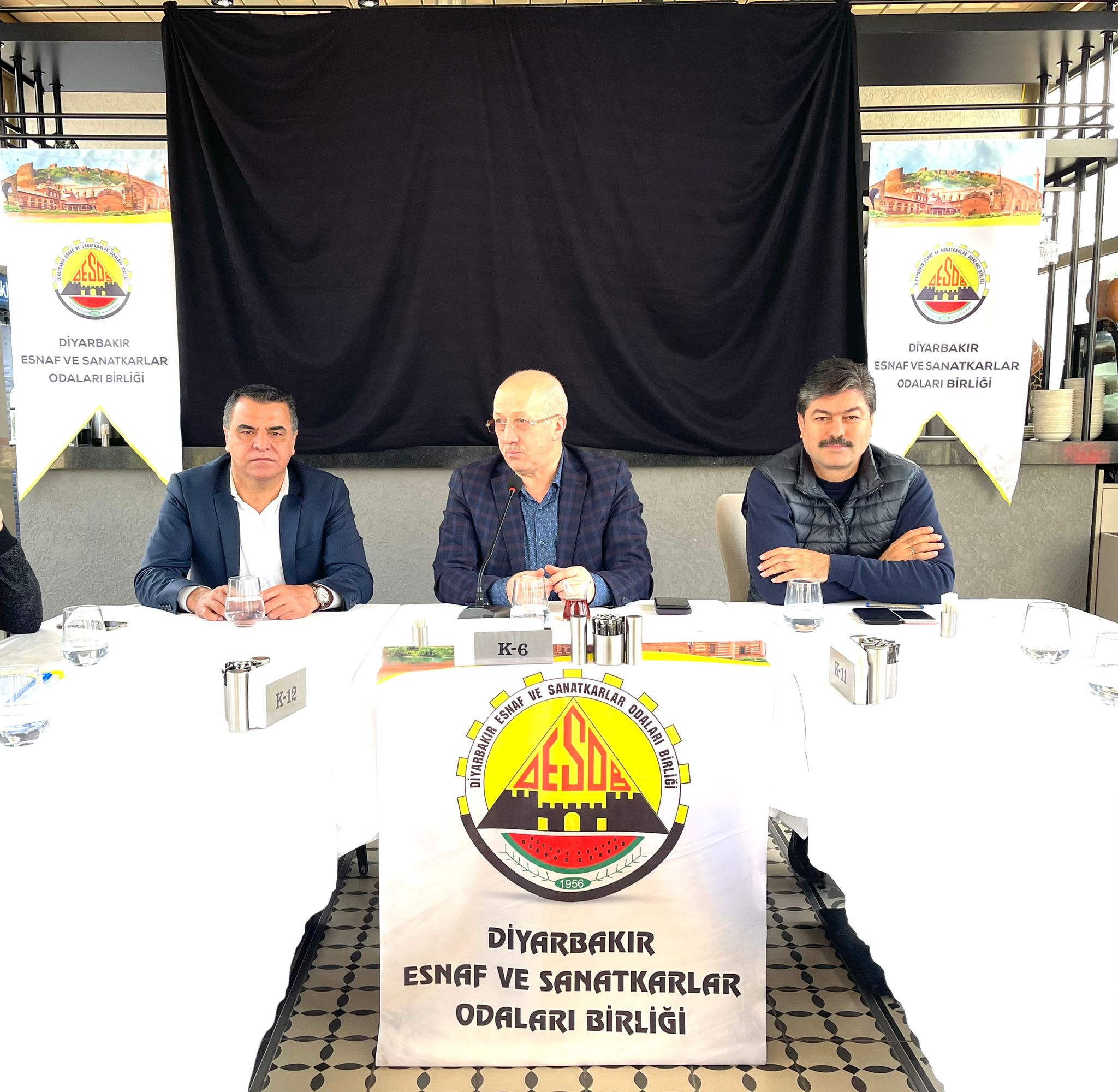 Bölgedeki esnaf odaları: İşsizlik ödeneği ve borçlarımız silinsin