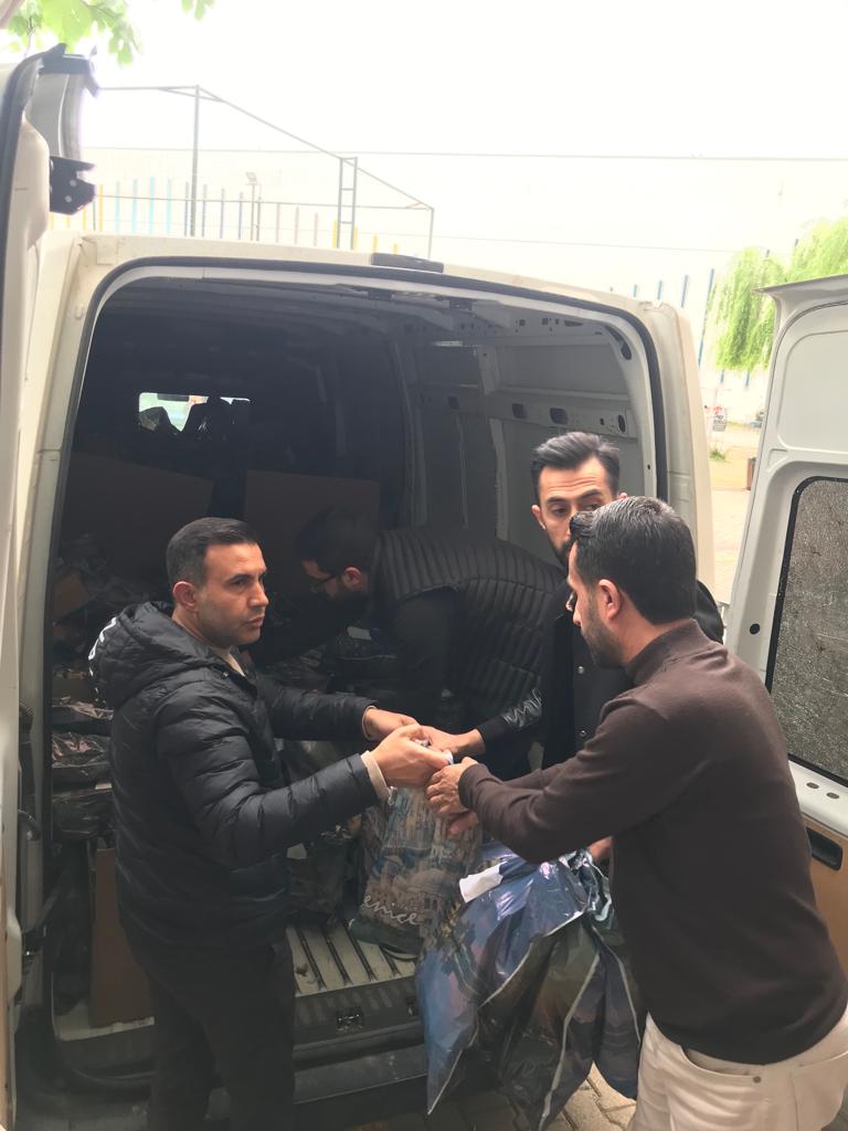 Diyarbakır’daki tekstilcilerden depremzedelere yardım