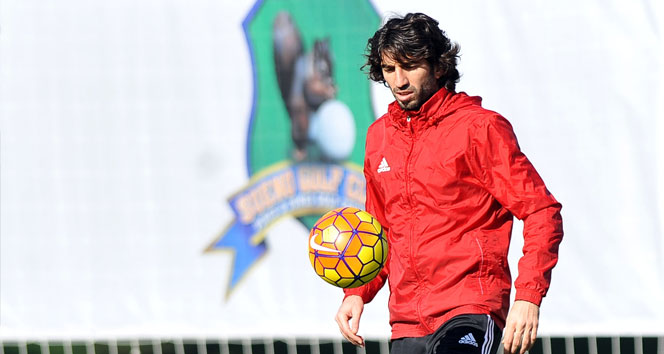 Diyarbakırlı futbolcu yeşil sahalara veda etti