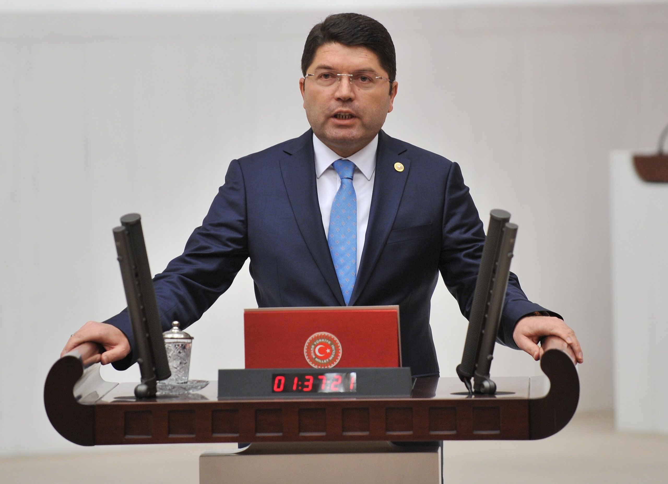 Yeni Adalet Bakanı’ndan “sivil anayasa” ve “demokratikleşme” mesajı