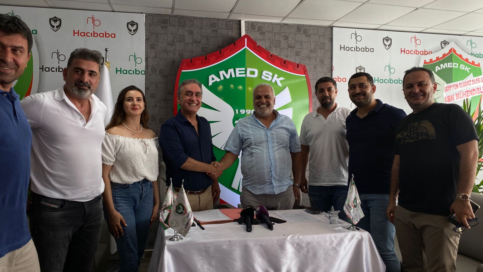 Hacıbaba Pastaneleri, Amedspor’la sponsorluğunu tazeledi