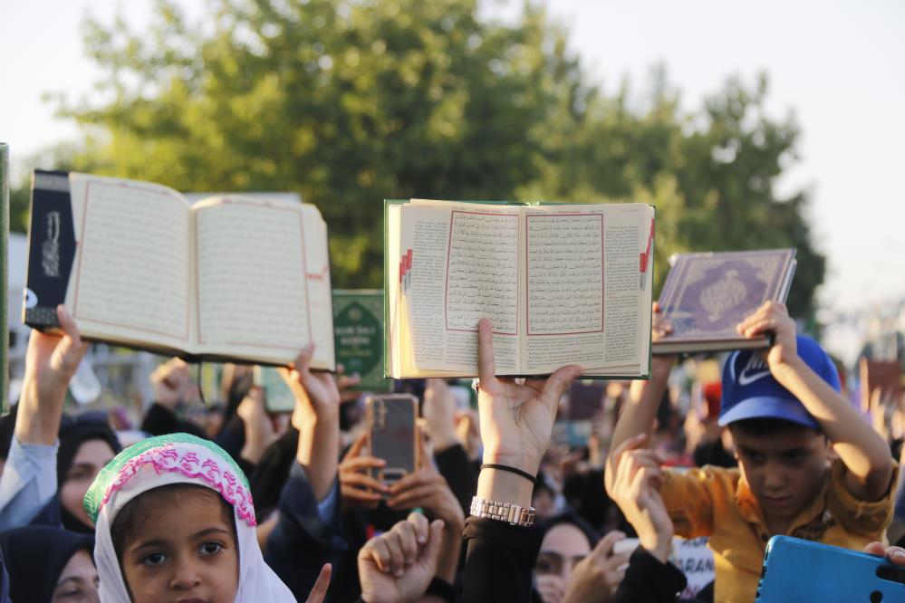 Diyarbakır’da Kur’an-ı Kerim’e Saygı mitingi
