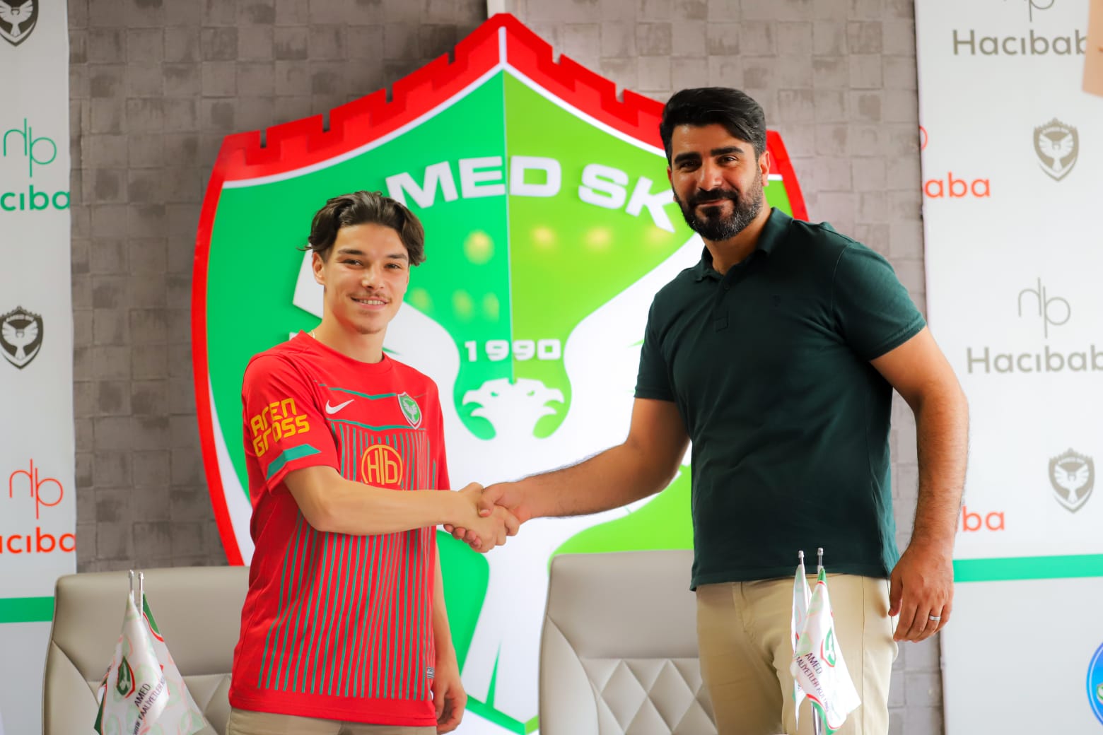 Amedspor’dan bir transfer daha; Yusuf Tursun ile imzalar atıldı