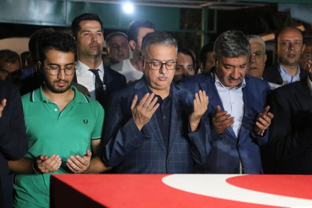 Kutbettin Arzu, doğduğu köyde toprağa verildi