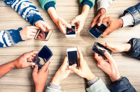 Gençlere vergisiz telefonun ayrıntıları belli oldu