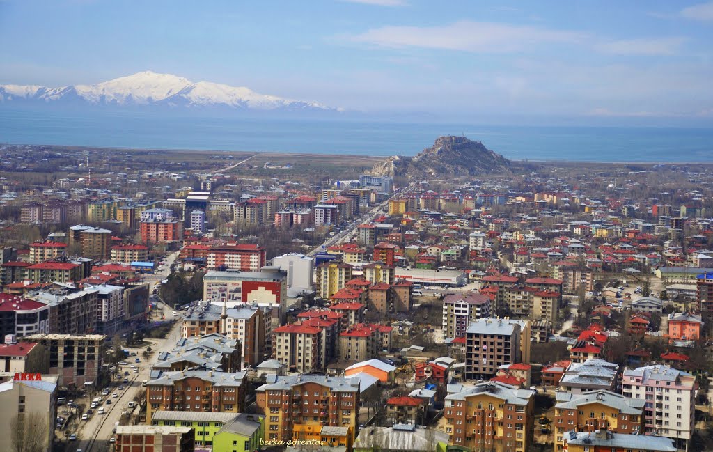 Van’da tüm etkinlikler yasaklandı
