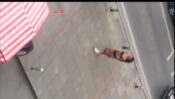 Manken Melisa Aydınalp ip bikinisi Bağdat Caddesi’nde yürüdü