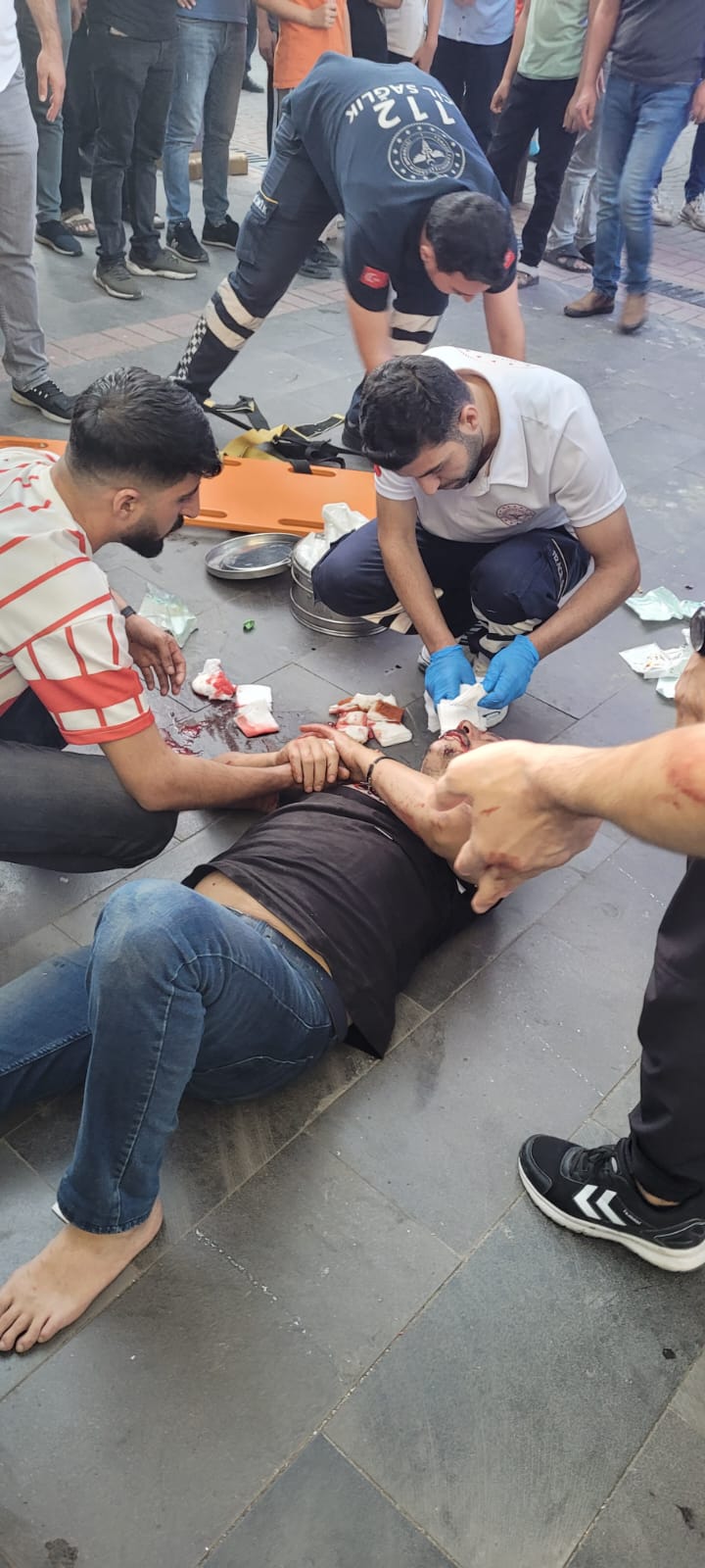Diyarbakır’da bir kişi başından vuruldu