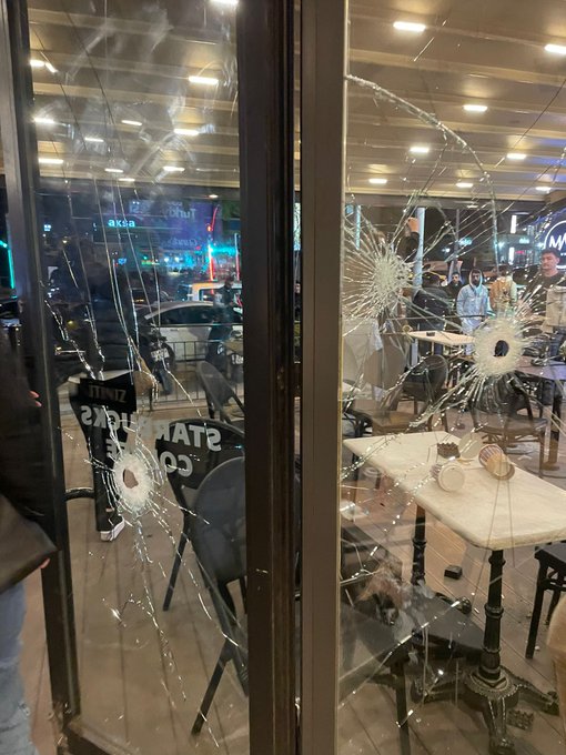 Son dakika… Adana’da Starbucks şubesi tarandı