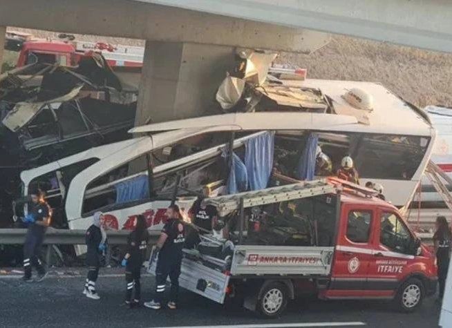 Ankara’da katliam gibi kaza: 11 ölü, 25 yaralı