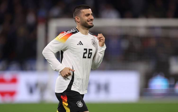 Kürt Futbolcu Deniz Undav Milli Takımda İlk Golünü Attı